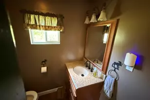 1008 US-1, Brooklin, ME 04413 - Photo 11