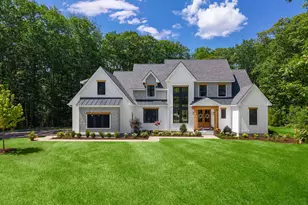 12 Silverbrook Dr, Old Orchard Beach, ME 04064 - Photo 1