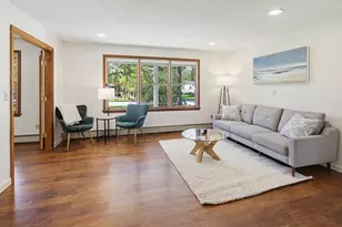 21 Melden Dr, Brunswick, ME 04011 - Photo 9