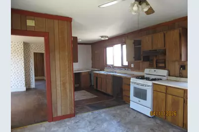 381 Hancock Street, Bangor, ME 04401 - Photo 11