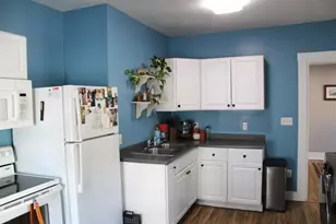 7 Grove St, Auburn, ME 04210 - Photo 9