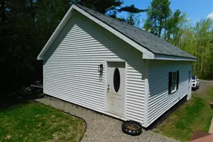 25 Brandy Ln, Hudson, ME 04449 - Photo 5