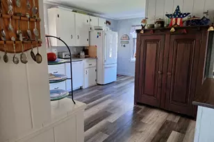 26 Mechanic St, Bucksport, ME 04416 - Photo 3
