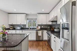 5 Franklin Cir, Cape Elizabeth, ME 04107 - Photo 21
