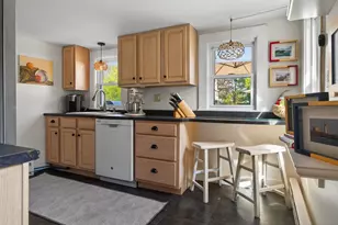 114 Mile Stretch Rd, Biddeford, ME 04005 - Photo 33