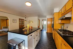 28 1/2 McLellan St, Brunswick, ME 04011 - Photo 13