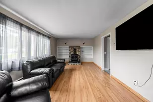 300 Coldbrook Rd, Hampden, ME 04444 - Photo 9