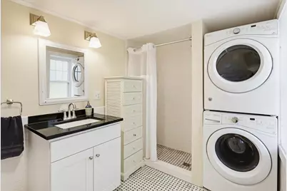 495 Allen Avenue, Portland, ME 04103 - Photo 11