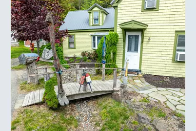 19 Sullivan Street, Eastport, ME 04631 - Photo 15