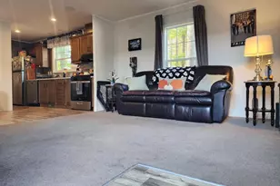 39 Franklin Pkwy, Brunswick, ME 04011 - Photo 7