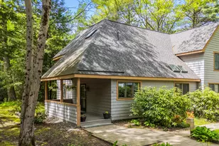 31 Concord Pl, Cape Elizabeth, ME 04107 - Photo 1