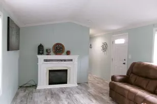 1 Gilmore Dr, Topsham, ME 04086 - Photo 11