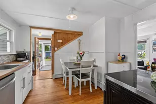 8 Somerset Ave, Old Orchard Beach, ME 04064 - Photo 9