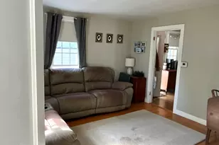 32 Gillander Ave, Auburn, ME 04210 - Photo 9