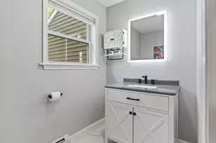 122 Thomas Point Rd, Brunswick, ME 04011 - Photo 11
