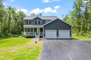 122 Thomas Point Rd, Brunswick, ME 04011 - Photo 1