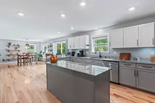 122 Thomas Point Rd, Brunswick, ME 04011 - Photo 9