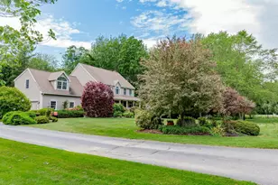 7 Bornheimer Pl, Scarborough, ME 04074 - Photo 3