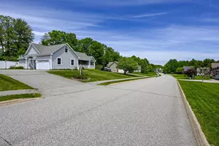 13 Blake Ave, Saco, ME 04072 - Photo 51