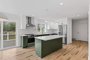 33 Lochwood Dr, Gorham, ME 04038 - Photo 3