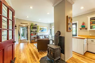 18 Trim St, Camden, ME 04843 - Photo 5