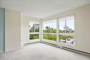 215 E Grand Ave, Old Orchard Beach, ME 04064 - Photo 11