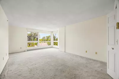 215 E Grand Avenue #404, Old Orchard Beach, ME 04064 - Photo 9