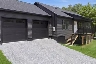 3 Meadow Ln, Oxford, ME 04270 - Photo 9