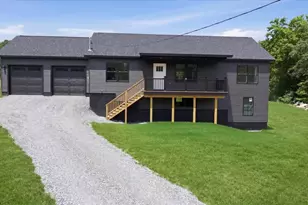 3 Meadow Ln, Oxford, ME 04270 - Photo 3