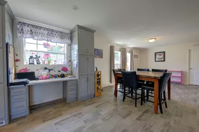20 Purington Avenue, Mechanic Falls, ME 04256 - Photo 11