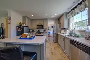 20 Purington Ave, Mechanic Falls, ME 04256 - Photo 3