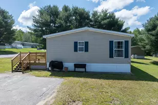 20 Purington Ave, Mechanic Falls, ME 04256 - Photo 29