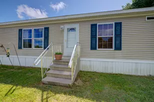20 Purington Ave, Mechanic Falls, ME 04256 - Photo 25