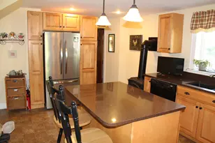 381 Highland Ave, Gardiner, ME 04345 - Photo 7
