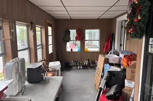 94 Lincoln St, Millinocket, ME 04462 - Photo 19