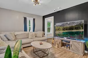 26 Island Ave, Orono, ME 04473 - Photo 3