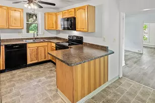 95 7th St, Bangor, ME 04401 - Photo 9