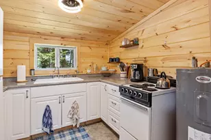 5 Chickadee Ln, Livermore, ME 04253 - Photo 9