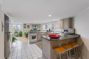 16 Cumberland Ave, Portland, ME 04101 - Photo 9