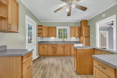 9 Fountain Street, Gardiner, ME 04345 - Photo 17