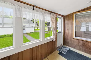 17 Georges St, Thomaston, ME 04861 - Photo 13