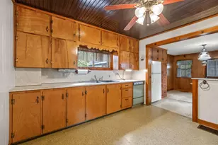 17 Georges St, Thomaston, ME 04861 - Photo 9