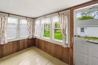 17 Georges Street, Thomaston, ME 04861 - Photo 11