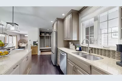 16 Robinson Gardens, Lewiston, ME 04240 - Photo 15