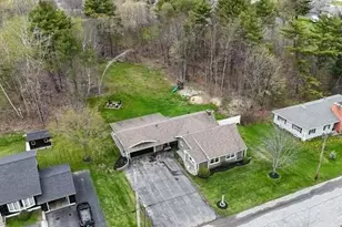 16 Robinson Gardens, Lewiston, ME 04240 - Photo 5