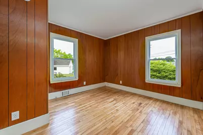 31 Boston Avenue, Lewiston, ME 04240 - Photo 21
