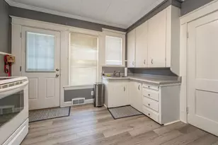 31 Boston Ave, Lewiston, ME 04240 - Photo 13