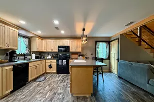 8 Breezy Knl Ln, Baileyville, ME 04694 - Photo 21