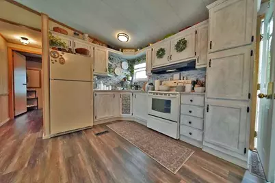 32 Green Street, Houlton, ME 04730 - Photo 21