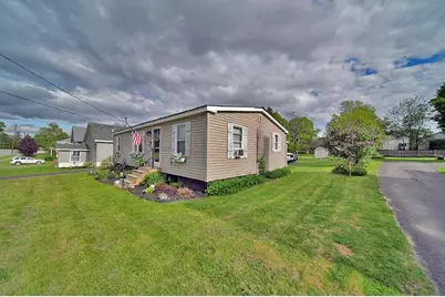32 Green Street, Houlton, ME 04730 - Photo 47